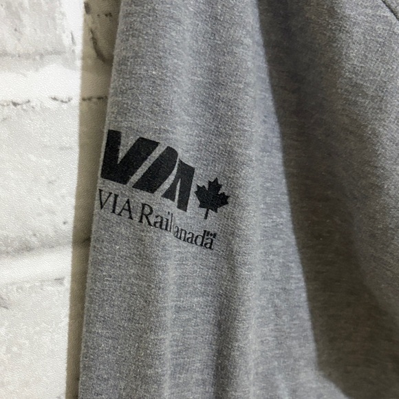 Via rail Canada Gray Graphic Hoodie, unisex hoodie size small - Picture 7 of 8